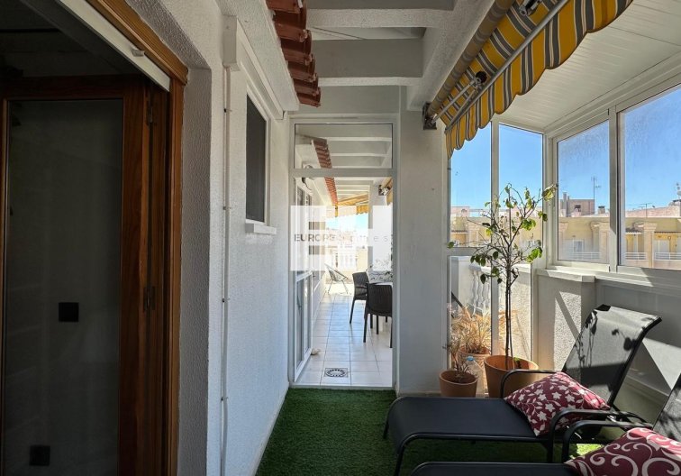 Segunda mano - Apartamento  - Torrevieja - Centro