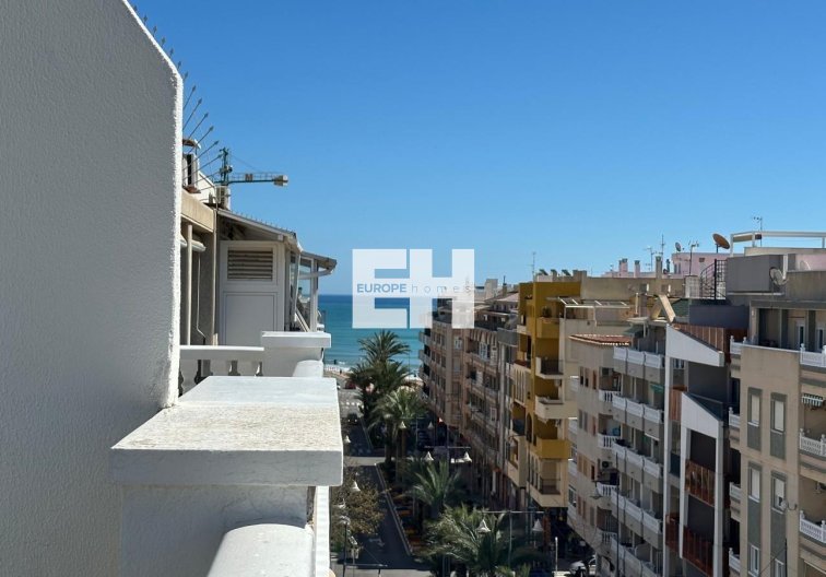 Segunda mano - Apartamento  - Torrevieja - Centro