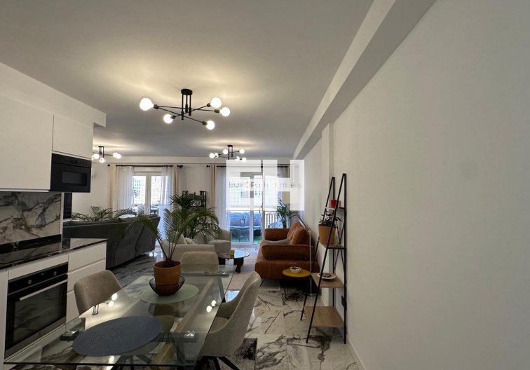 Resale - Apartment - Torrevieja - Playa del Cura