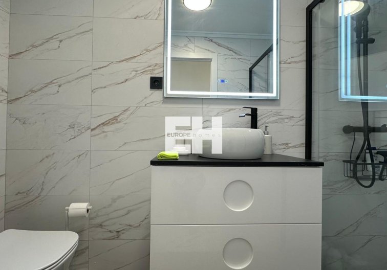 Resale - Apartment - Torrevieja - Playa del Cura