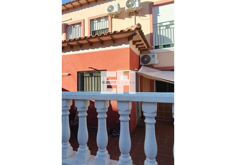 Segunda mano - town house - Torrevieja - Torretas