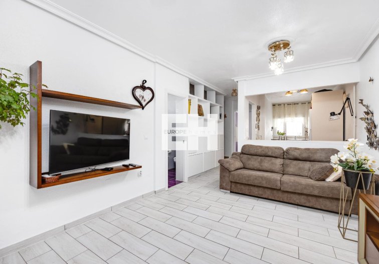 Resale - town house - Torrevieja - Calas Blanca