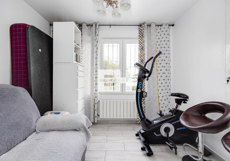 Resale - town house - Torrevieja - Calas Blanca