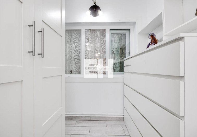 Resale - town house - Torrevieja - Calas Blanca