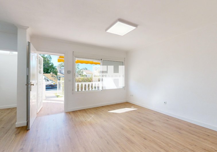 Resale - Bungalow - Orihuela Costa - Costa Blanca