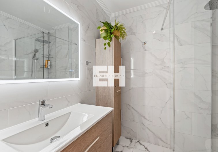 Resale - Apartment - Torrevieja - Costa Blanca