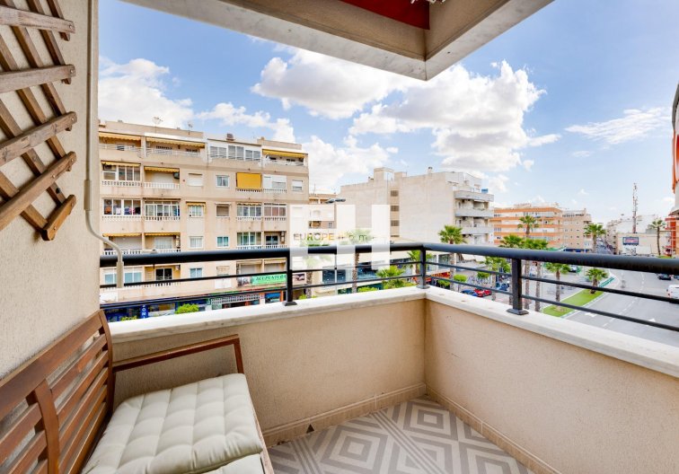 Resale - Apartment - Torrevieja - Centro