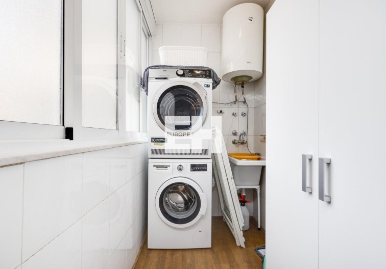 Resale - Apartment - Torrevieja - Centro