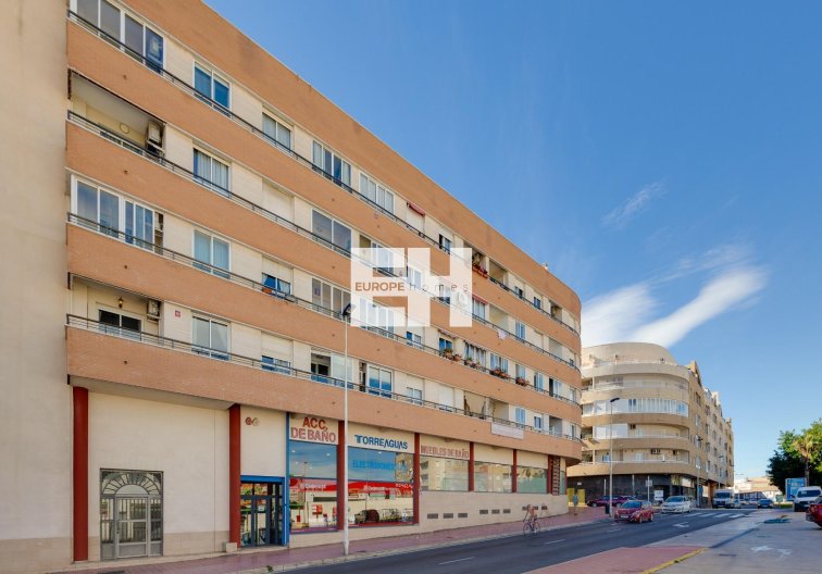 Resale - Apartment - Torrevieja - Centro