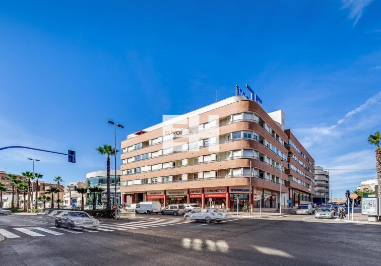 Resale - Apartment - Torrevieja - Centro