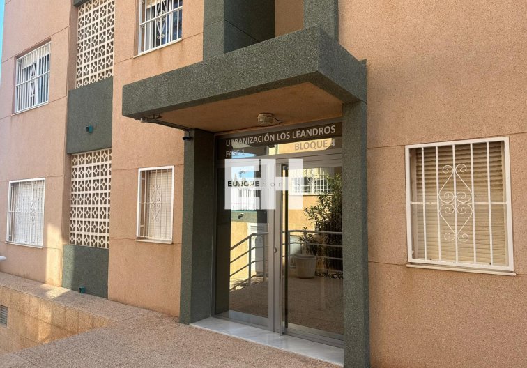 Resale - Apartment - Torrevieja - Costa Blanca