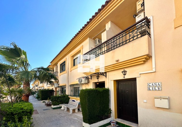 Resale - town house - Orihuela Costa - Costa Blanca