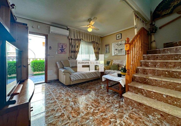 Resale - town house - Orihuela Costa - Costa Blanca