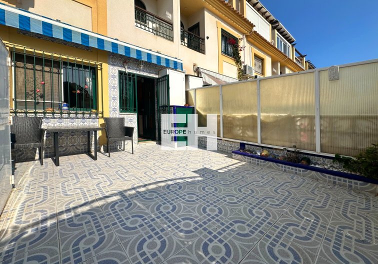 Resale - town house - Orihuela Costa - Costa Blanca