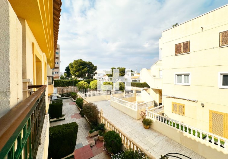 Resale - town house - Orihuela Costa - Costa Blanca