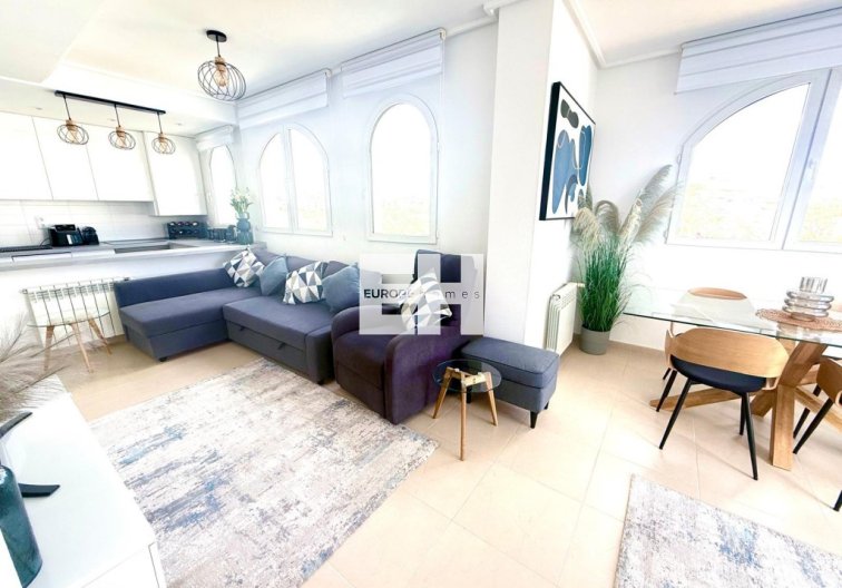 Resale - Penthouse - Hacienda Riquelme Golf Resort - Inland