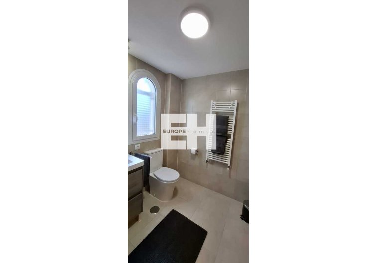 Resale - Apartment - Hacienda Riquelme Golf Resort - Inland