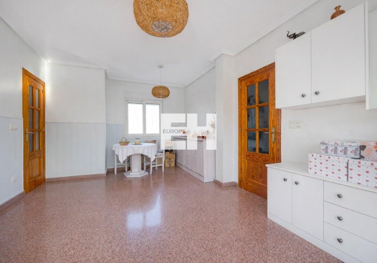 Resale - Apartment - Torrevieja - Costa Blanca