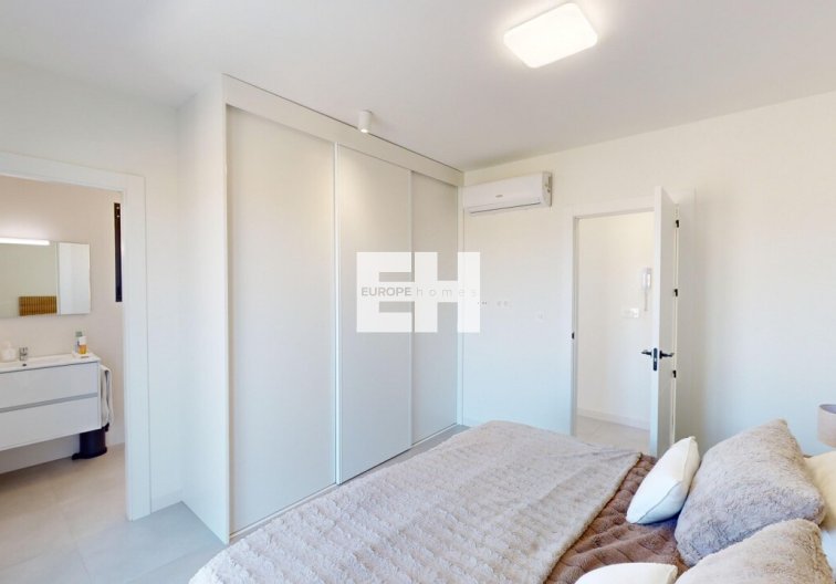 Revente - villa - Roldan - Inland