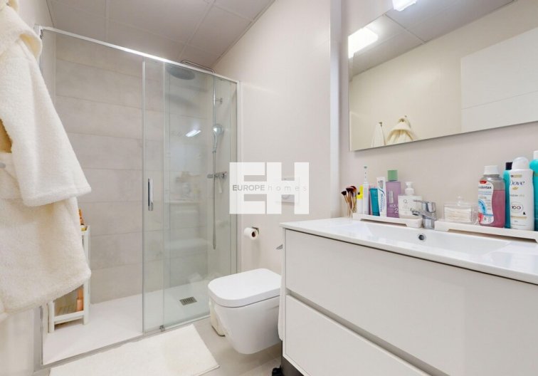 Revente - villa - Roldan - Inland