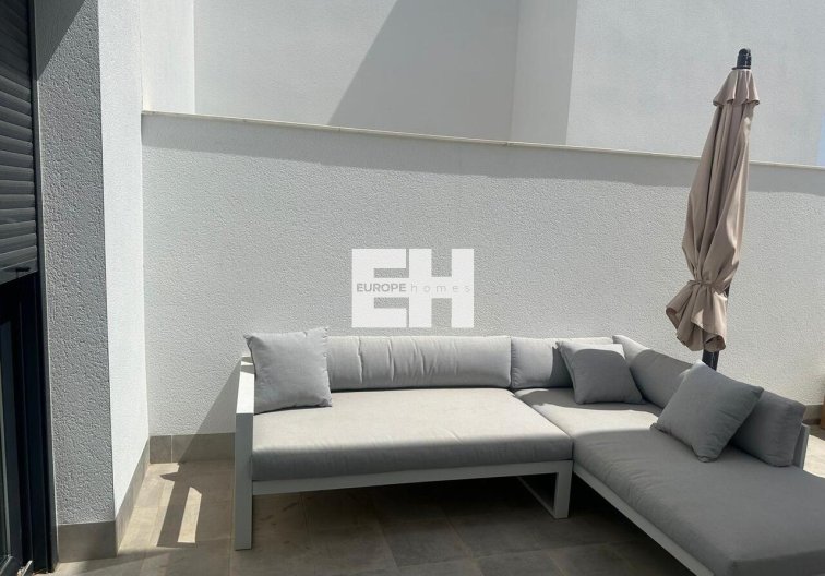 Revente - villa - Roldan - Inland