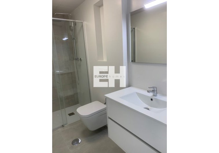 Revente - villa - Roldan - Inland