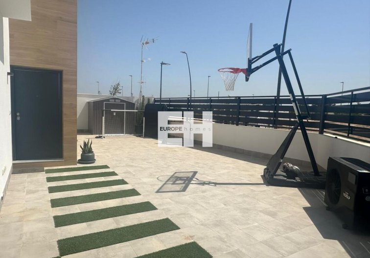 Revente - villa - Roldan - Inland