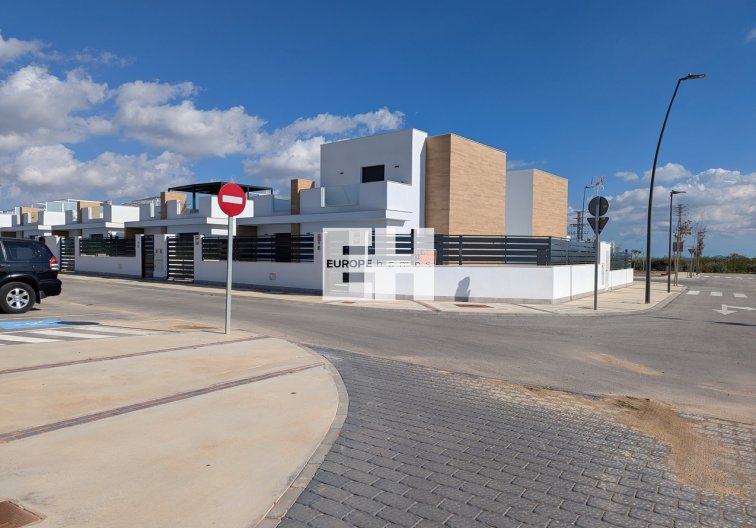 Revente - villa - Roldan - Inland