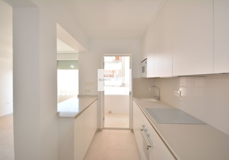 Resale - Apartment - Torrevieja - Costa Blanca