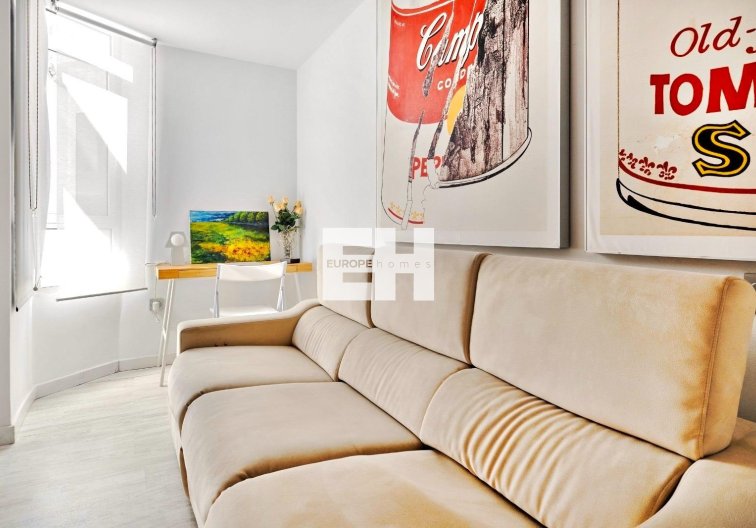 Segunda mano - Apartamento  - Torrevieja - Estacion De Autobuses