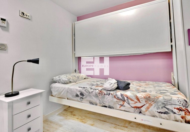 Segunda mano - Apartamento  - Torrevieja - Estacion De Autobuses