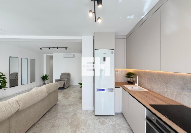 Segunda mano - Atico - Torrevieja - Estacion De Autobuses