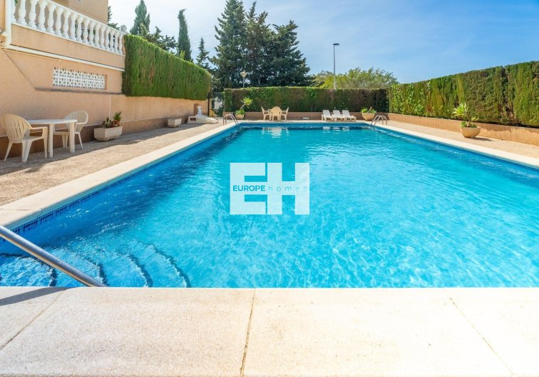 Segunda mano - town house - Torrevieja - Los Balcones - Los Altos Del Edén