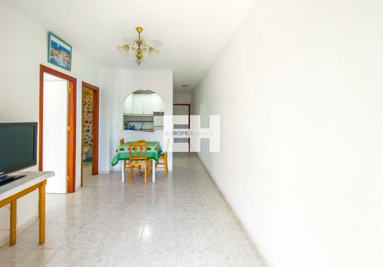 Segunda mano - Apartamento  - Torrevieja - Estacion De Autobuses