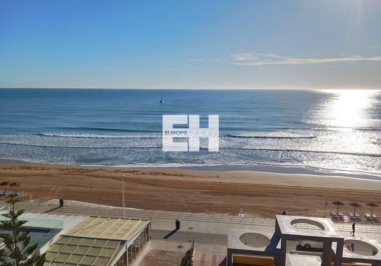 Segunda mano - Atico - Torrevieja - Playa De La Mata