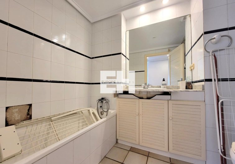 Segunda mano - Atico - Torrevieja - Playa De La Mata