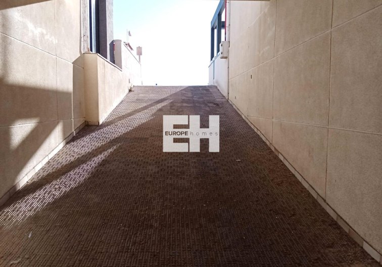 Segunda mano - Atico - Torrevieja - Playa De La Mata