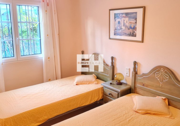 Resale - Bungalow - Villamartin - Costa Blanca