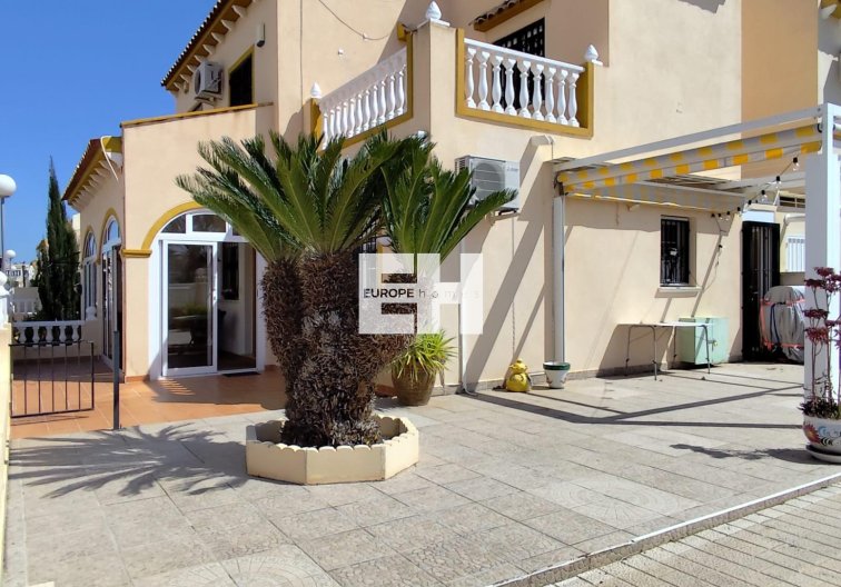 Resale - Bungalow - Orihuela - Urbanización Perla Del Mar