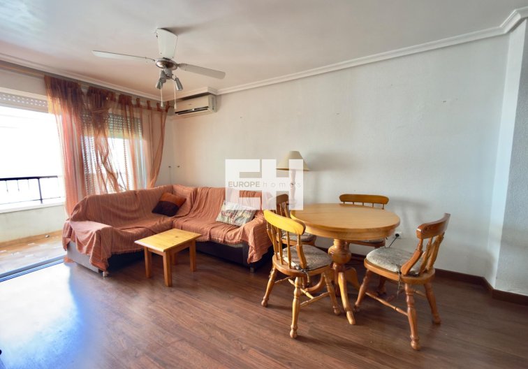 Resale - Apartment - Torrevieja - Parque De Las Naciones