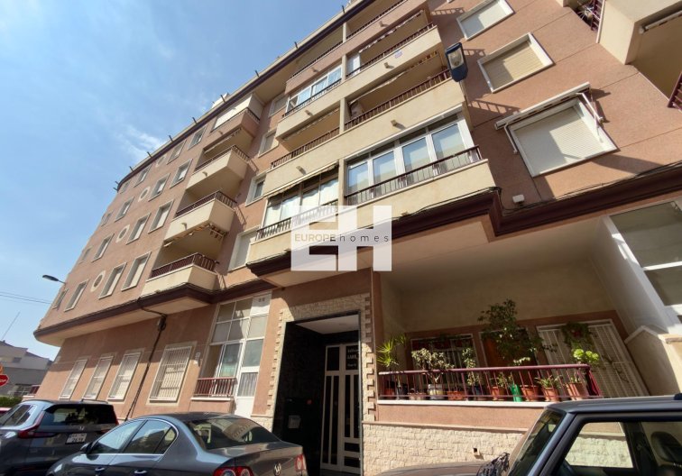 Resale - Apartment - Torrevieja - Parque De Las Naciones