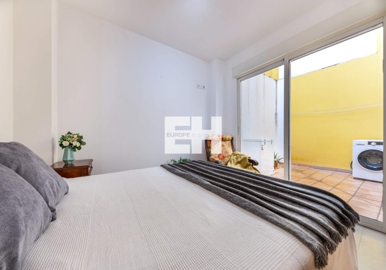 Resale - Apartment - Alicante - Carolinas Bajas