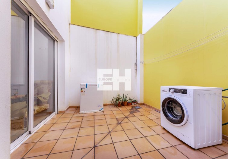 Resale - Apartment - Alicante - Carolinas Bajas