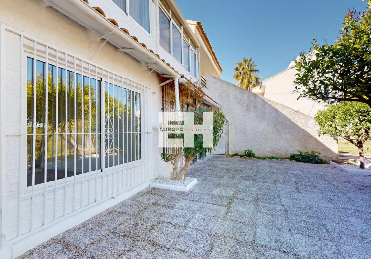 Resale - Bungalow - Orihuela Costa - Costa Blanca