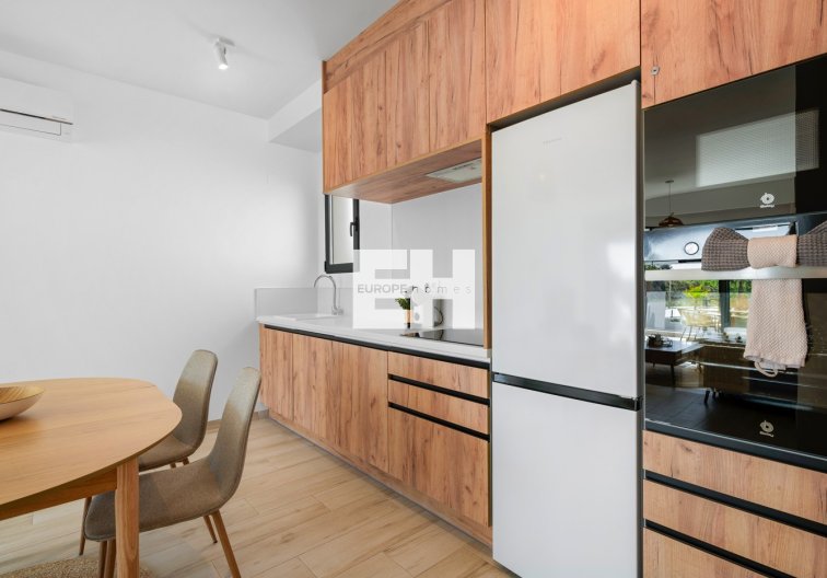 Segunda mano - Apartamento  - San Miguel de Salinas - Inland