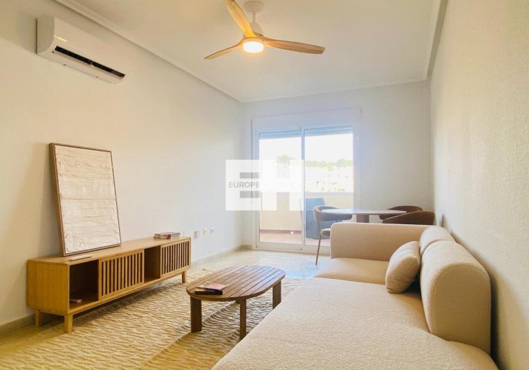 Resale - Apartment - Villamartin - Costa Blanca