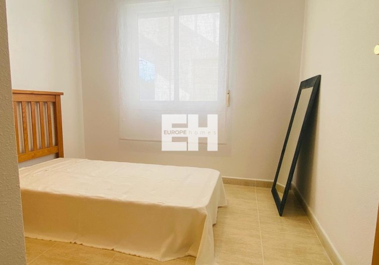 Resale - Apartment - Villamartin - Costa Blanca