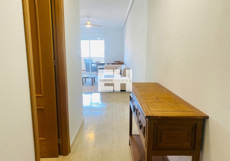 Resale - Apartment - Villamartin - Costa Blanca
