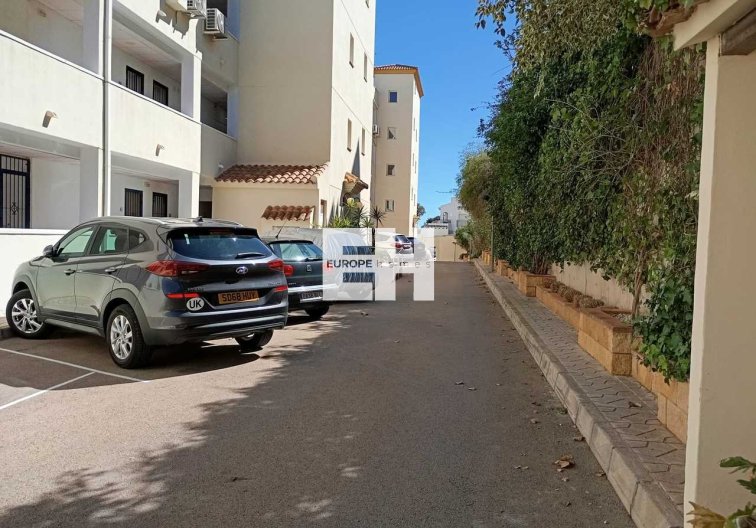 Resale - Apartment - Villamartin - Costa Blanca