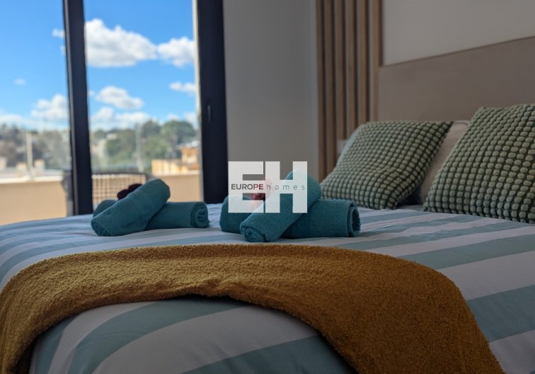 Resale - Penthouse - Villamartin - Costa Blanca